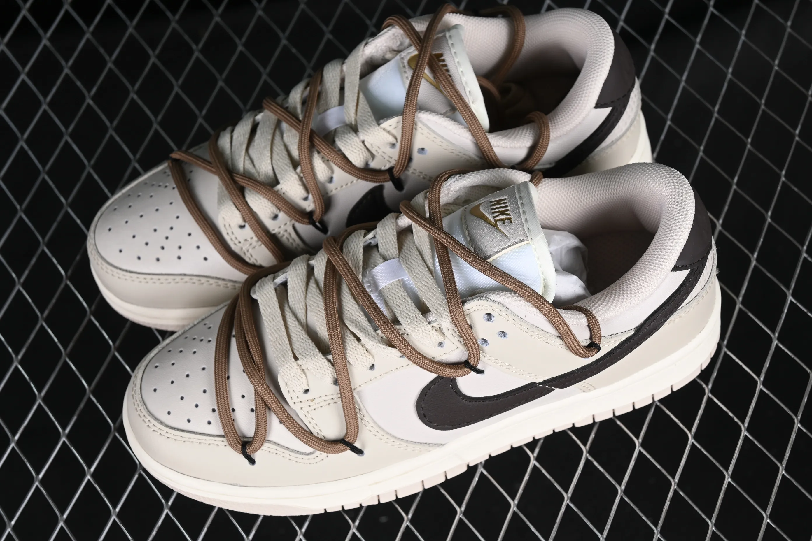 All categories Nk SB Dunk series Nk SB Dunk Low low-top sneakers Nk Dunk Low North Sea beach free style SB strap low-top casual sneakers DX5930-001